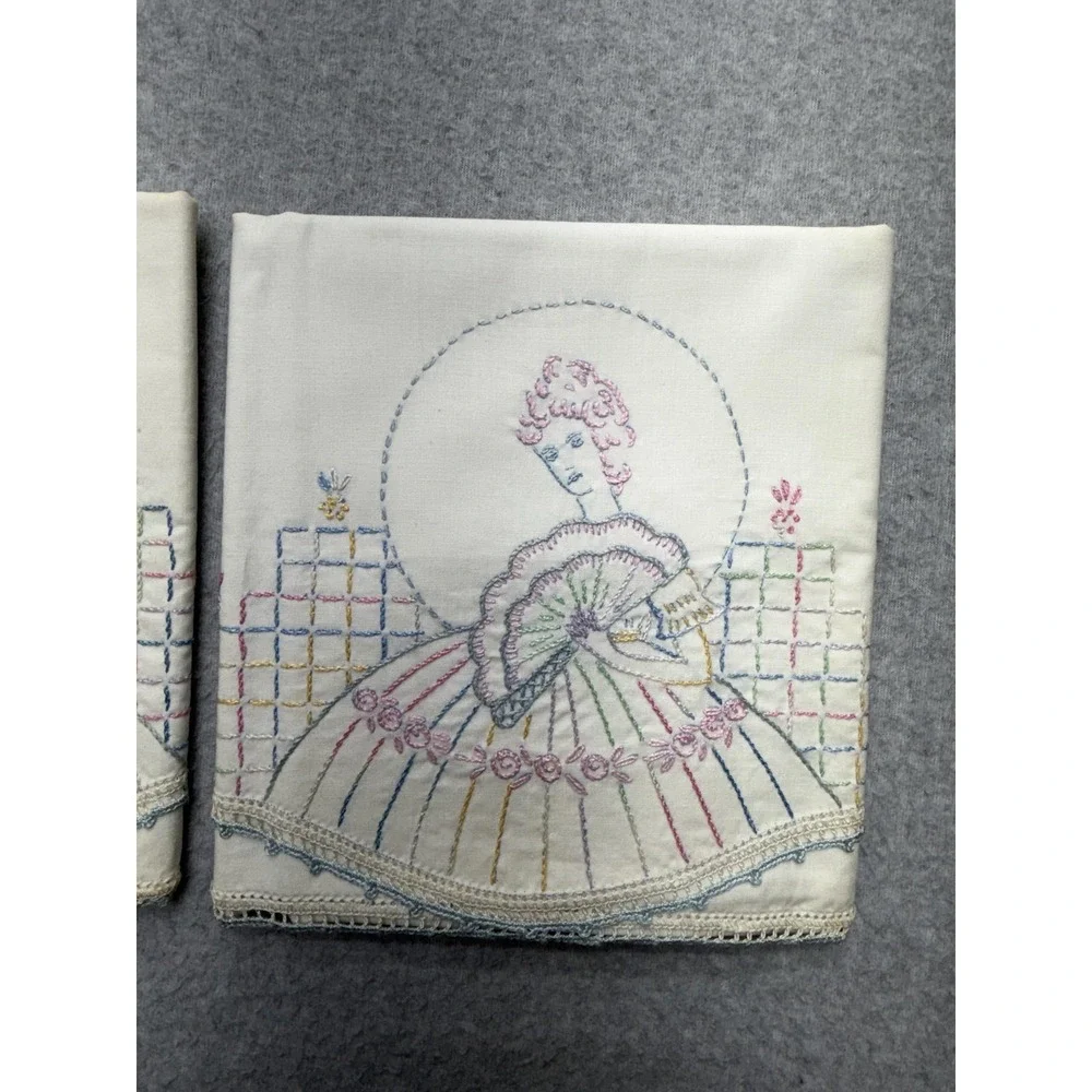 Vintage Hand Embroidered Pillowcases Set 2 Lady Fan White Standard PTA Pin